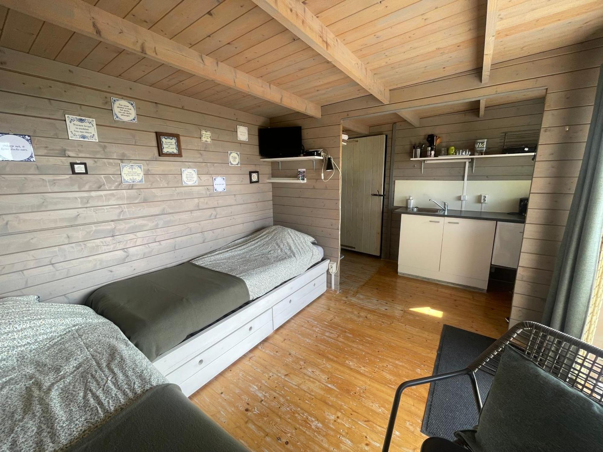 Logeerboerderij De Salix Villa Hitzum Dış mekan fotoğraf