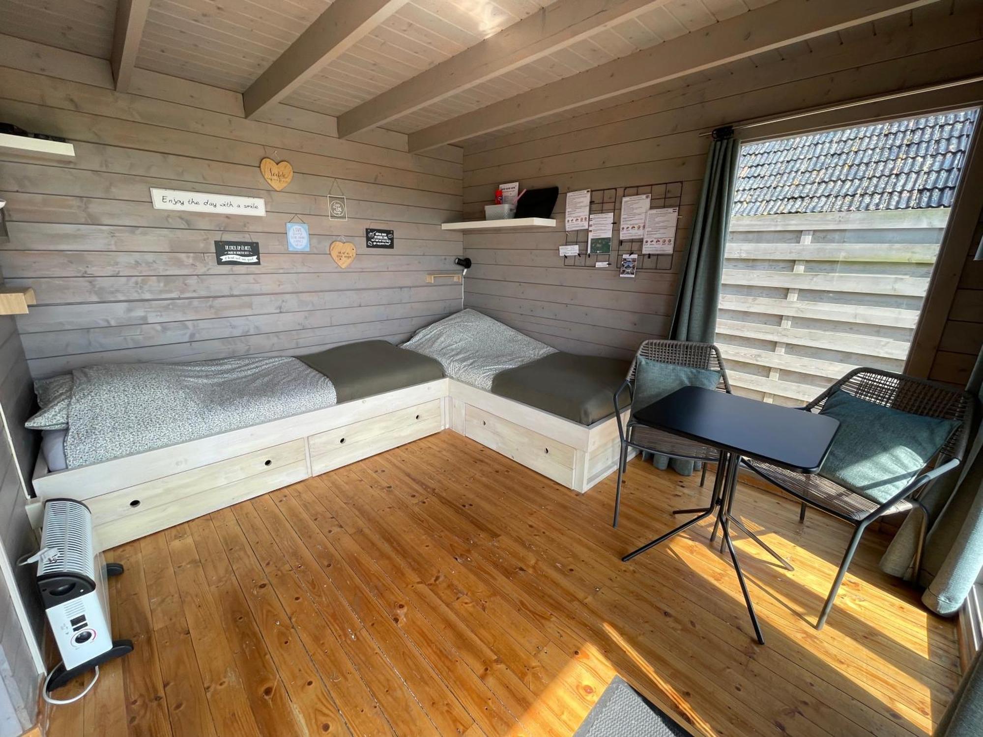 Logeerboerderij De Salix Villa Hitzum Dış mekan fotoğraf